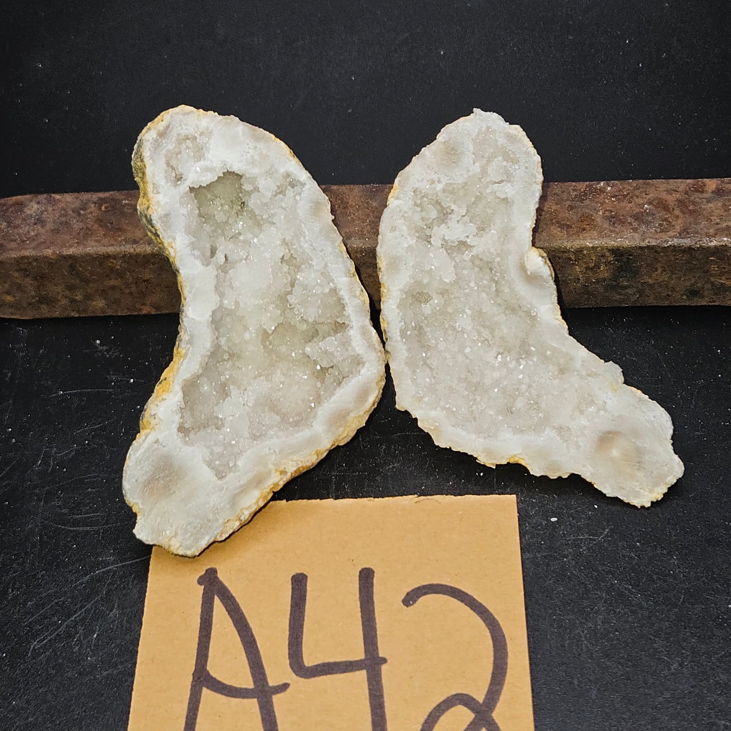 Sliced Quartz Sugar Geode